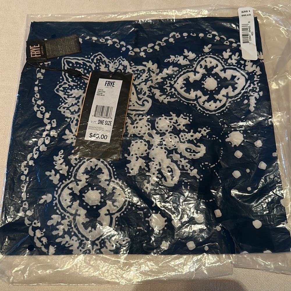 Frye Bandana